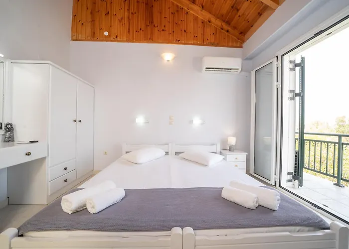 Apart Otel Xi Village 3*