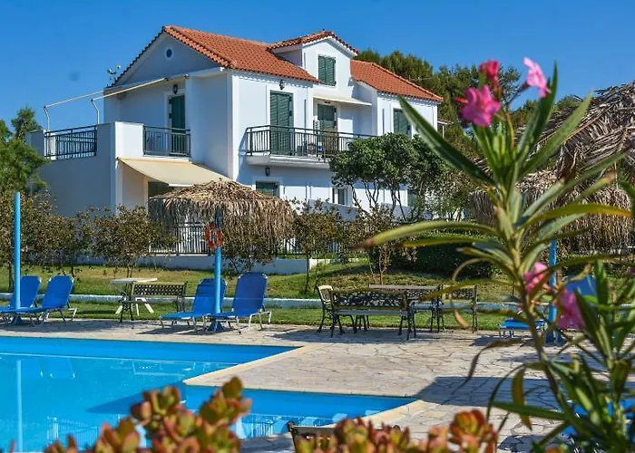 Aparthotel Xi Village 3*