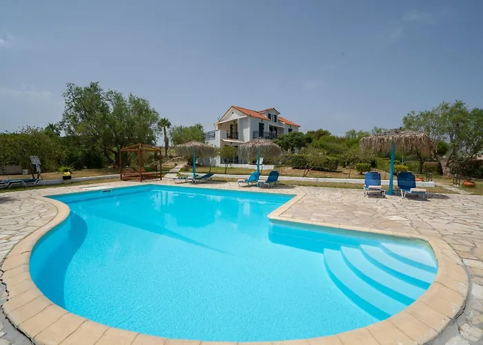 Aparthotel Xi Village