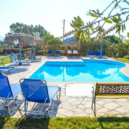 Xi Village Hotel apartamentowy Xi Beach