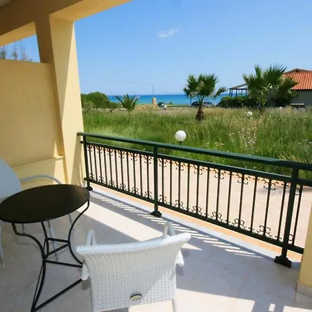 Xi Village Apartmanhotel Xi Beach