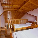 Xi Village 公寓式酒店